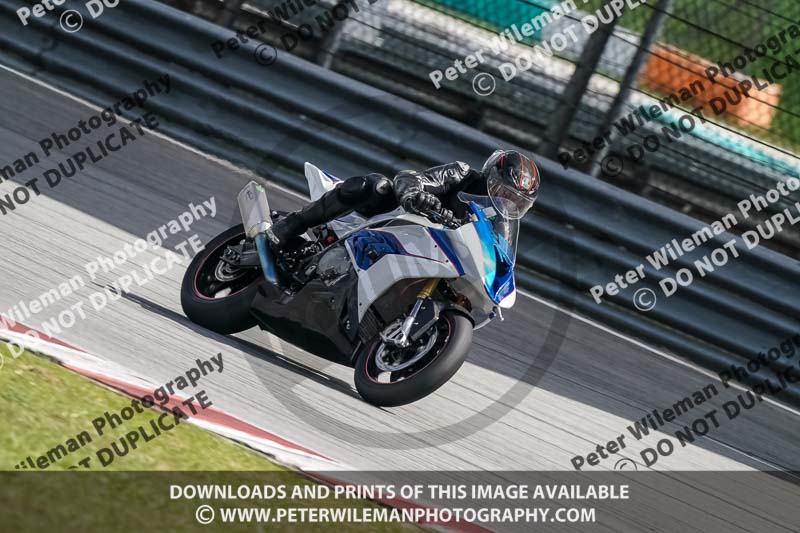 Sepang;event digital images;motorbikes;no limits;peter wileman photography;trackday;trackday digital images